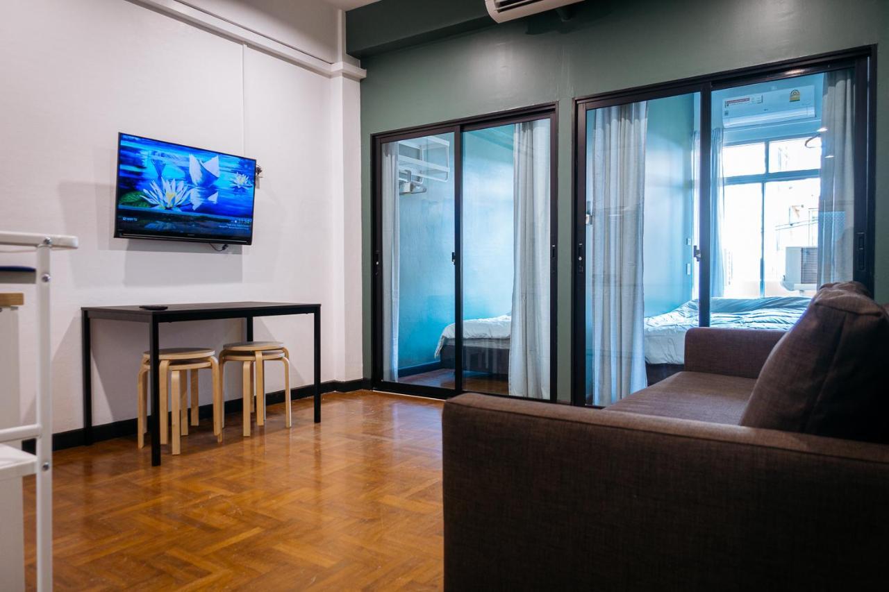 T3 Two Bedrooms Wifi Full Kitchen 1 Min To Bts Bangkok Bagian luar foto