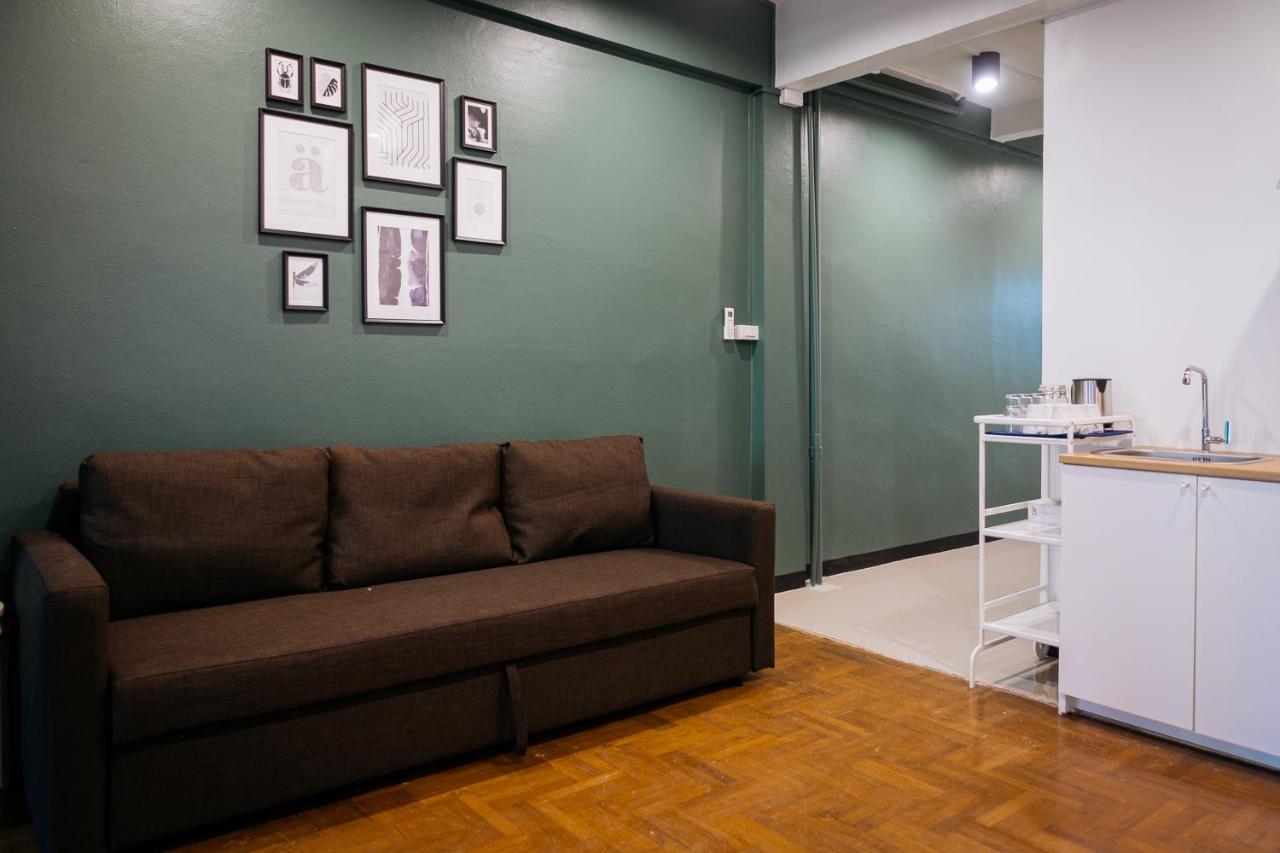 T3 Two Bedrooms Wifi Full Kitchen 1 Min To Bts Bangkok Bagian luar foto